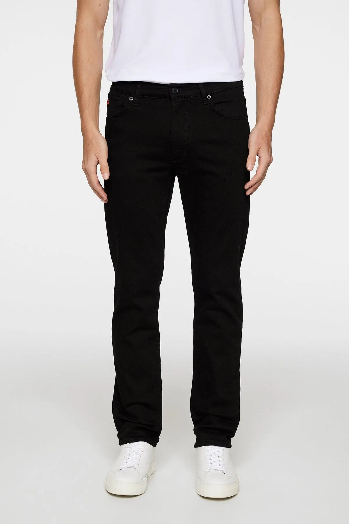 Jax Stay Black Slim Jeans