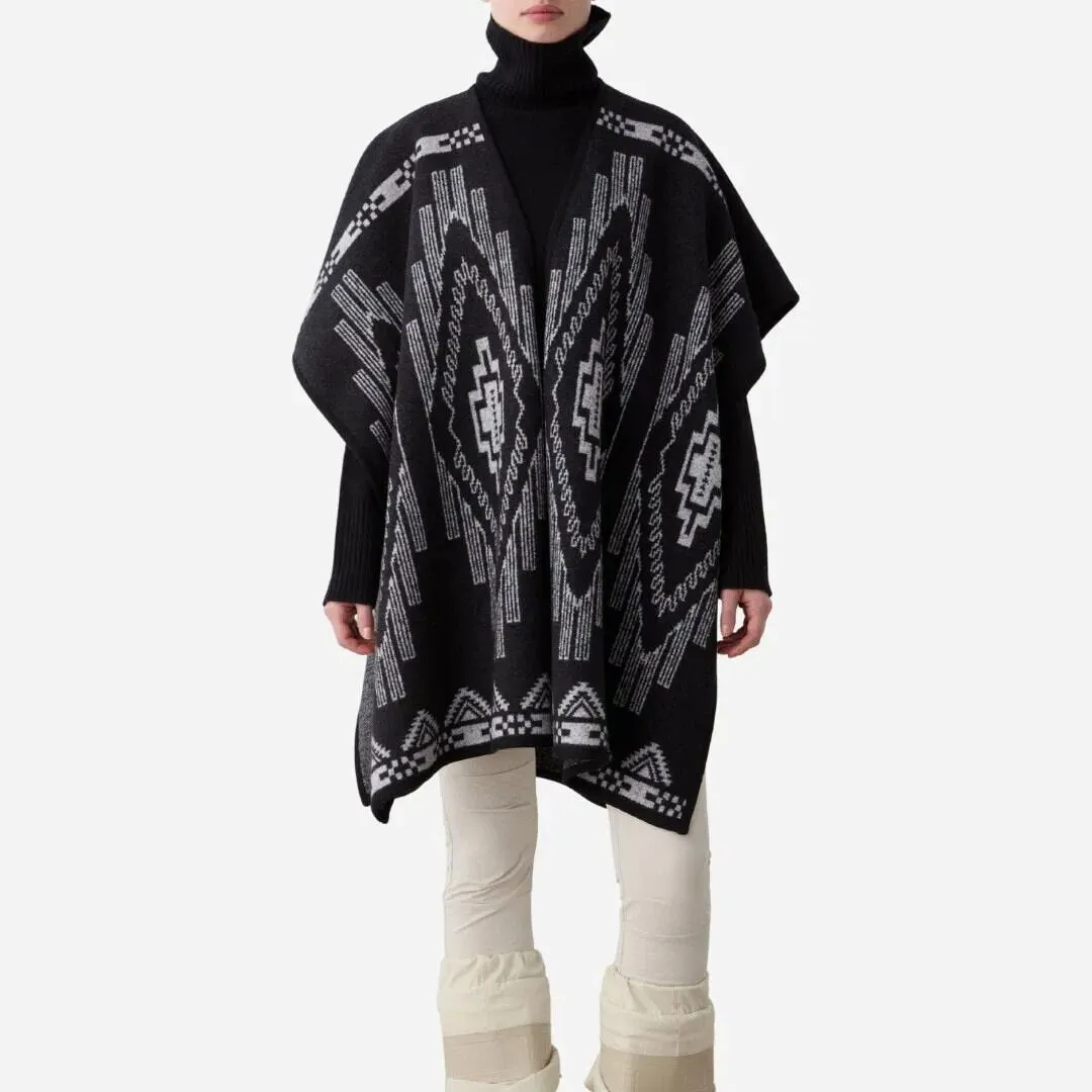Kautikeino Poncho - Black