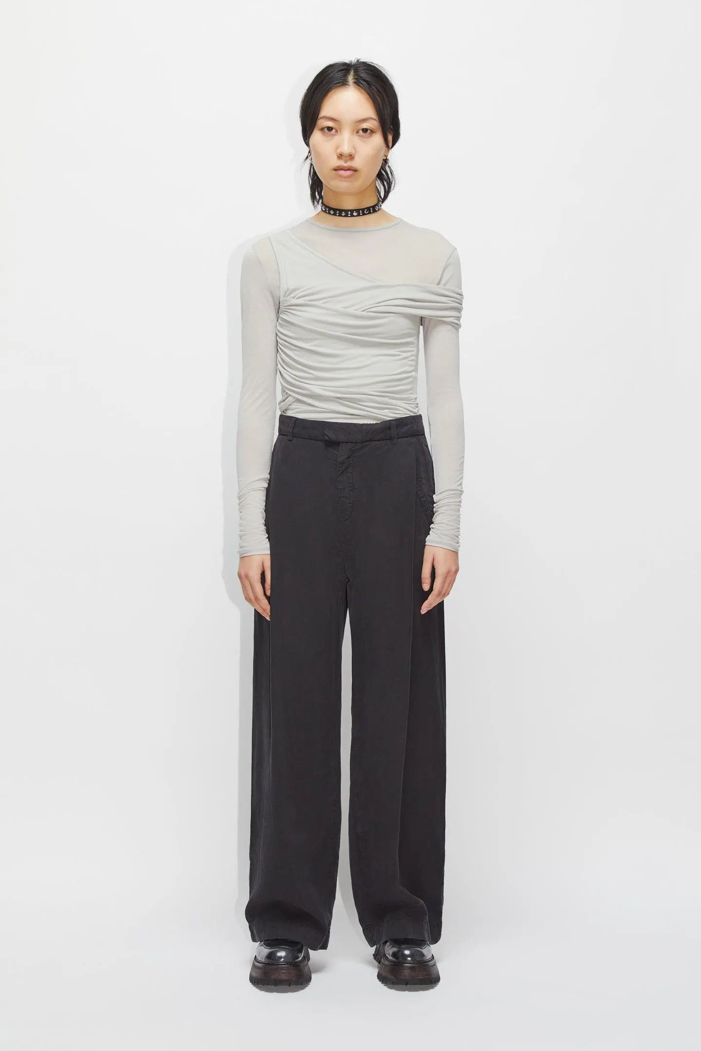 Pleated Wide-leg Trousers