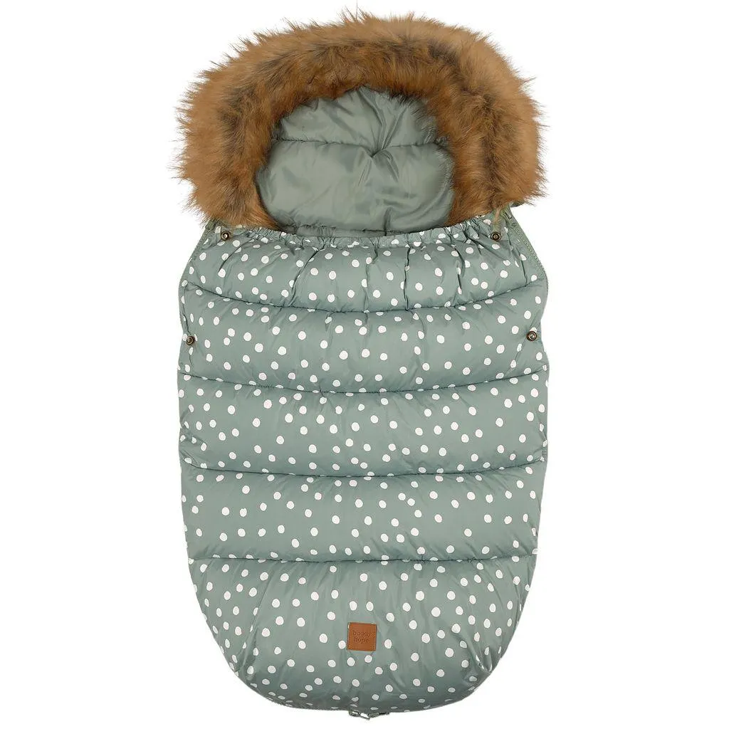 Fotmuffe Med Prikket Grønn