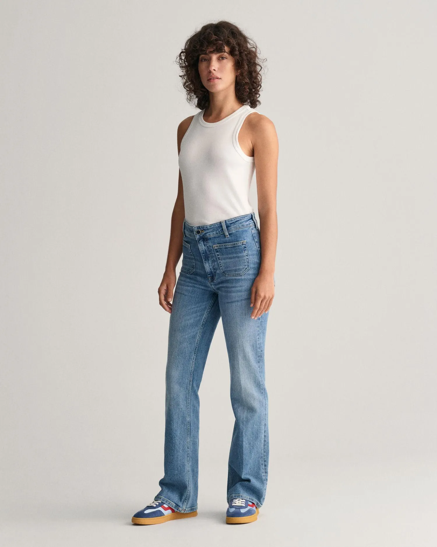 Jeans med sleng og lommer