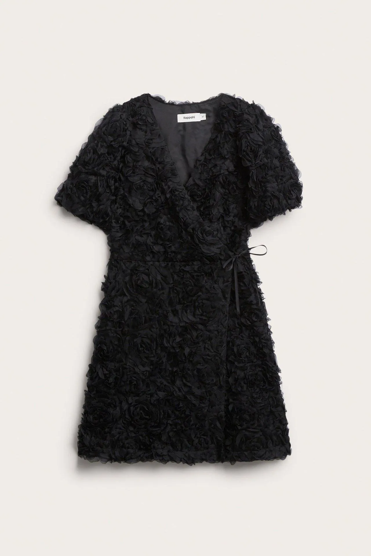 Omslagskjole med struktur