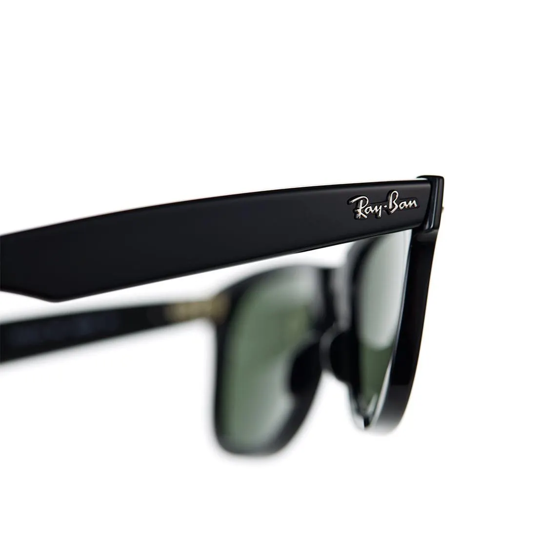 Ray-Ban Wayfarer RB2140 901 50