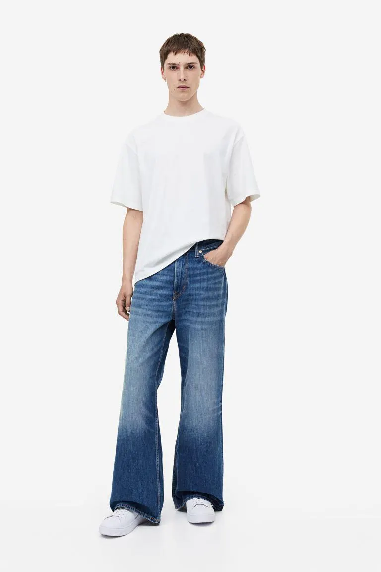 Bootcut Loose Jeans