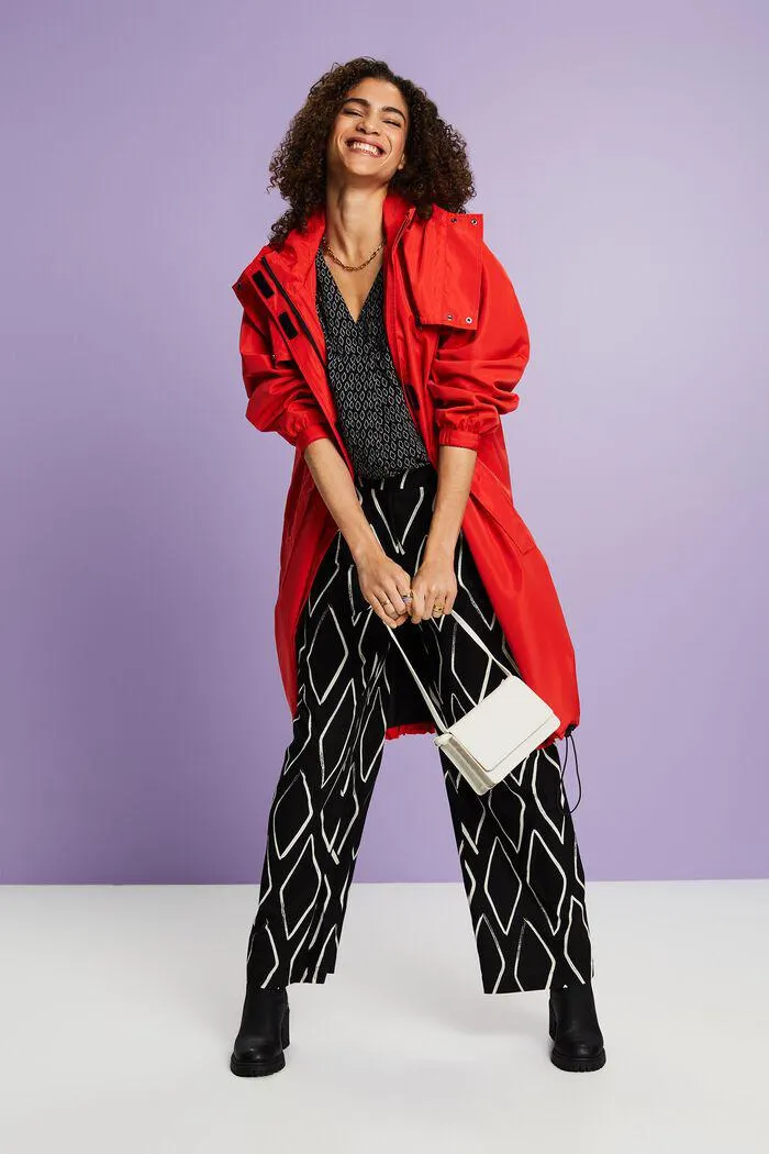 Printed Crêpe V-Neck Blouse