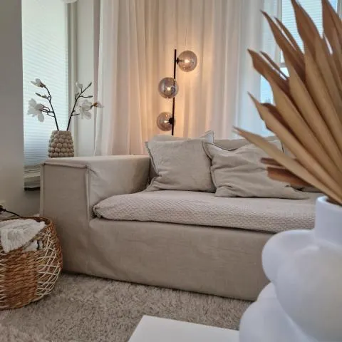 Cobe gulvlampe Røykfarget