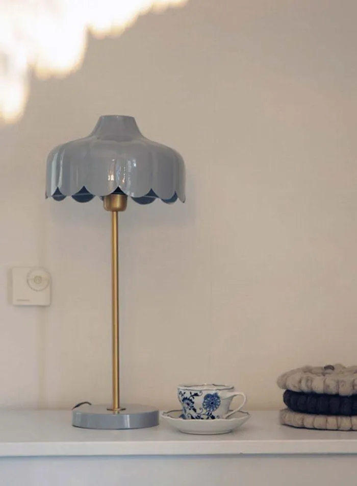 Wells bordlampe H50 - denim/gull