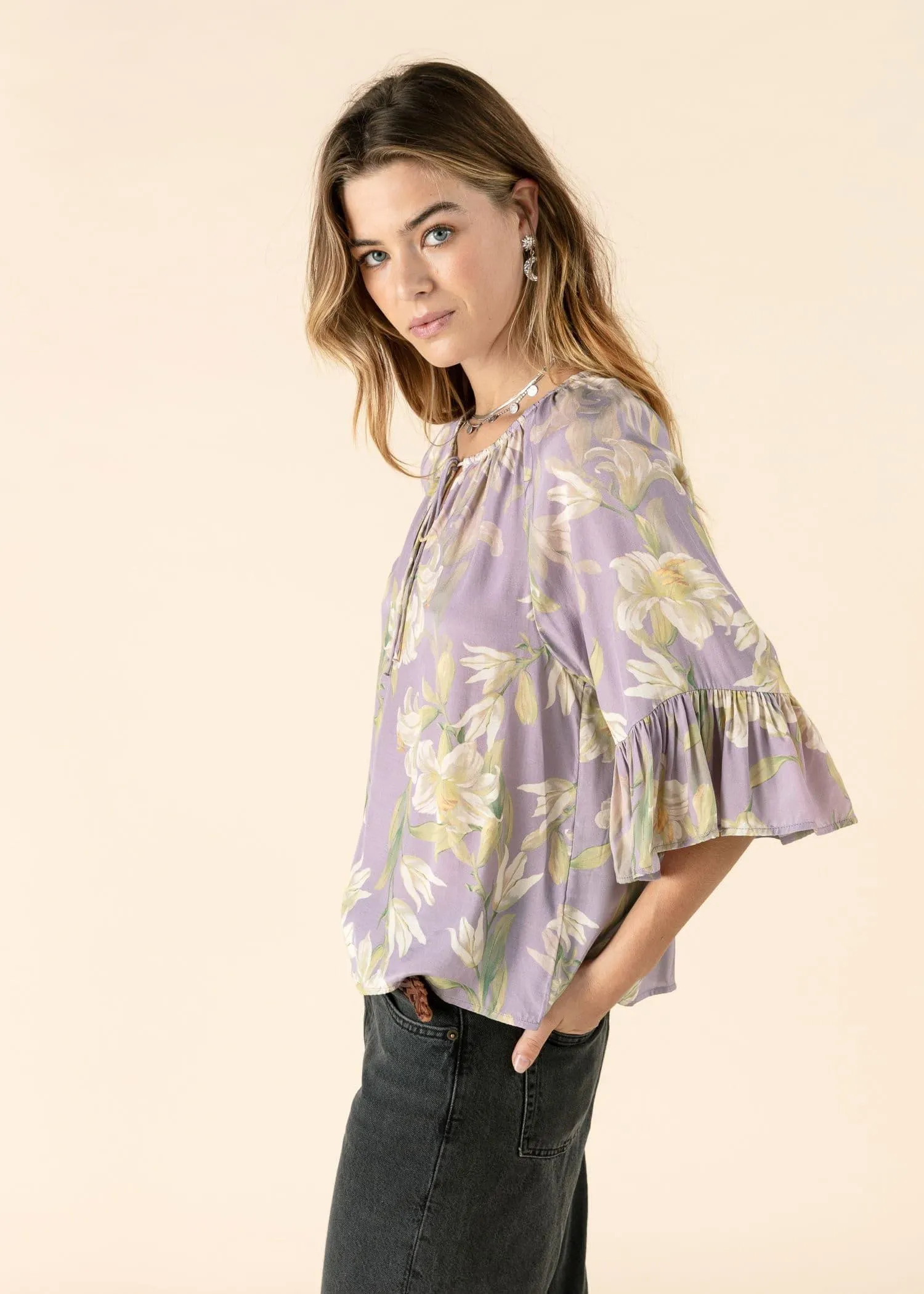 Mönstrad volangblus