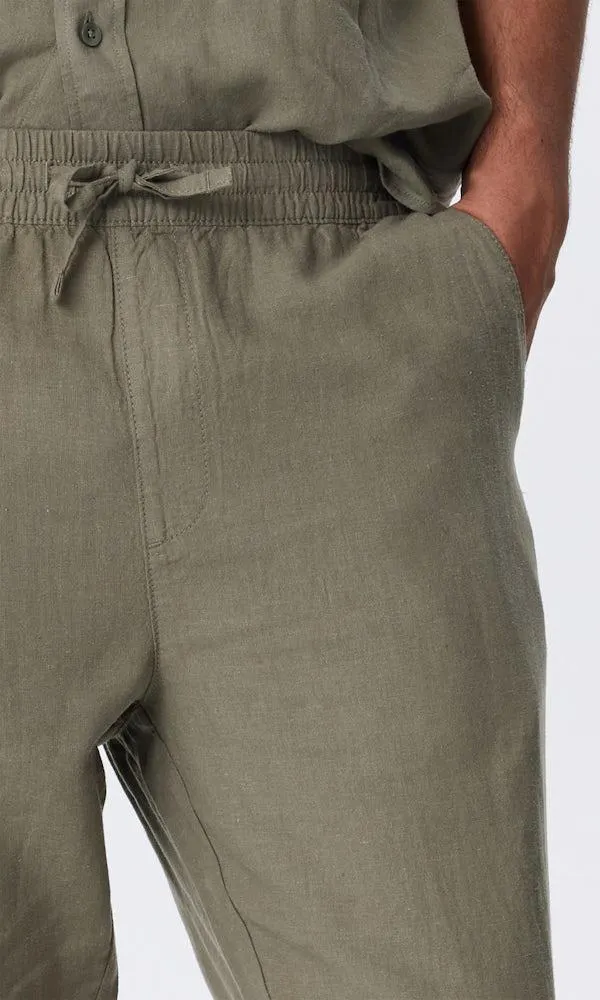 Linbukse med knyting i livet