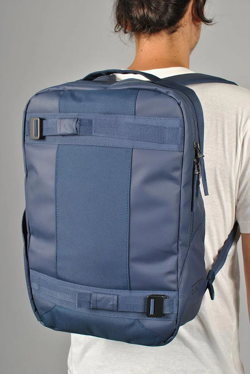 Db Skateboarding Daypack Backpack 20L