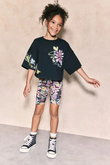 T-Shirt And Cycling Shorts Set (3-16yrs)