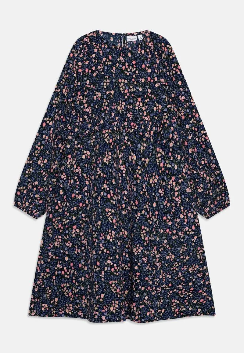 NKFVIFINE DRESS - Kjole