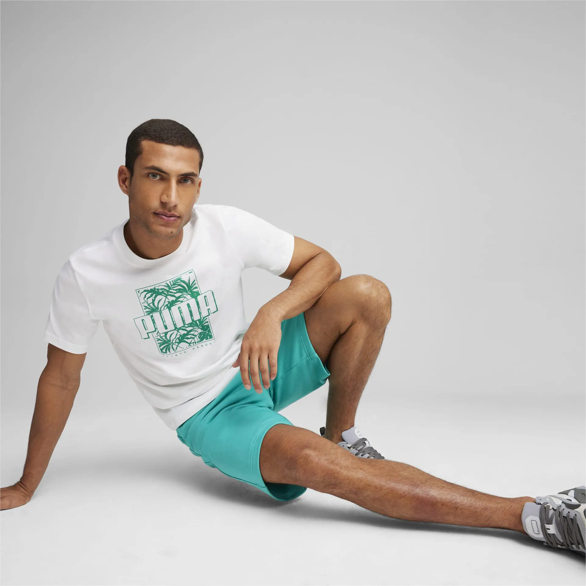 ESS+ PALM RESORT Men's Graphic Tee