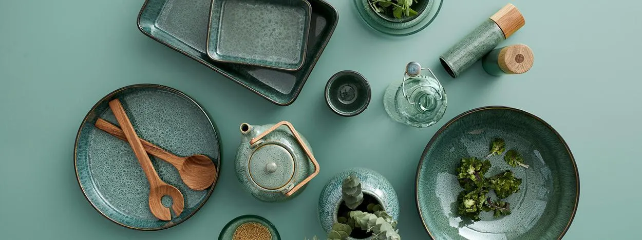 Bestikk 16 deler satin