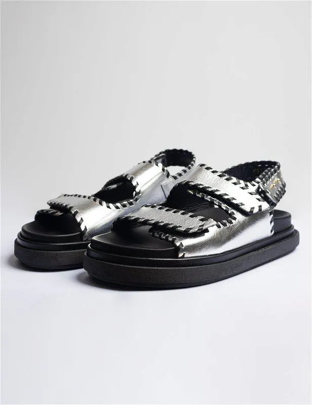 Barrel Shimmer Sandal Silver Black