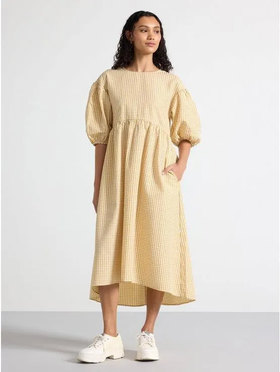 Kjole i seersucker