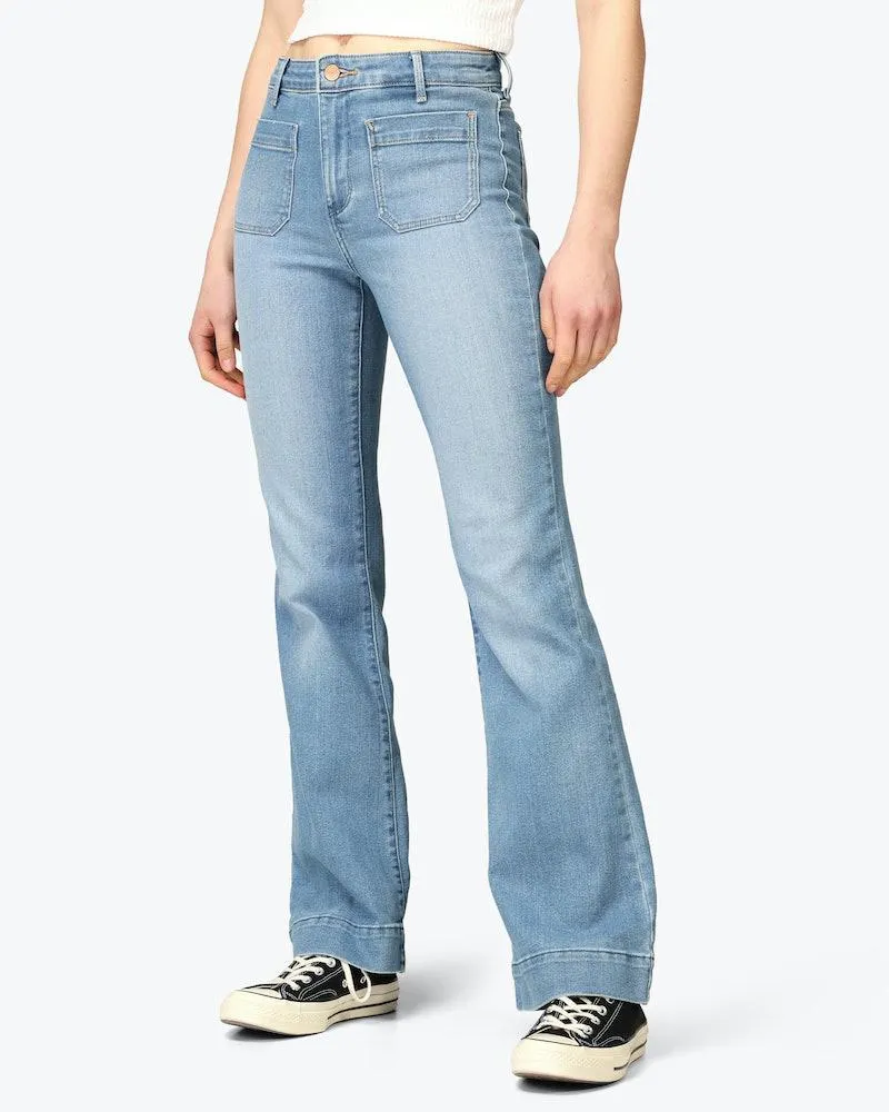 Flare Lys Blå Jeans