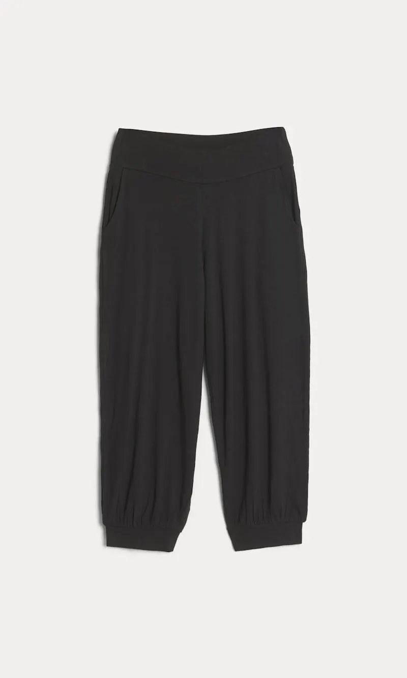 Caprihousut viskoosia