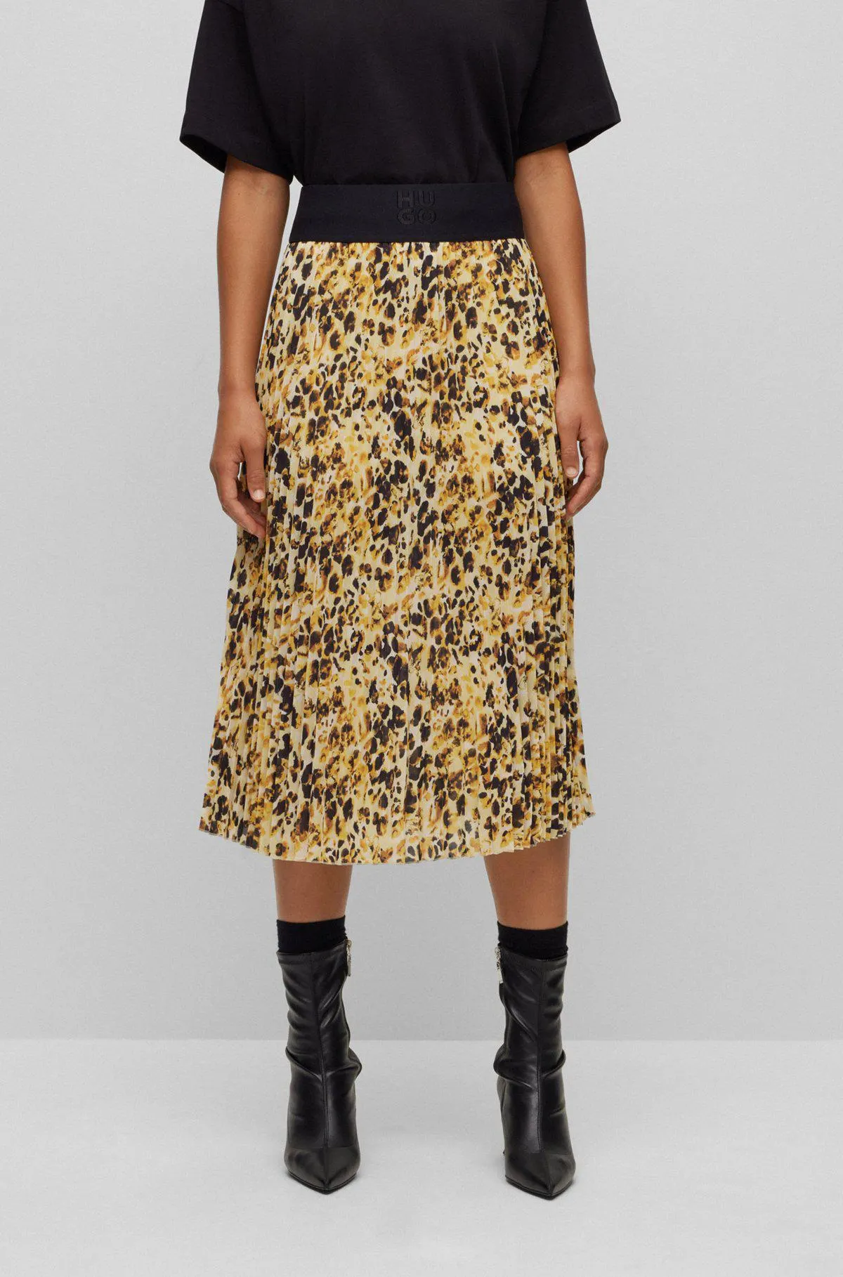 Logo-waistband plissé skirt with watercolour print