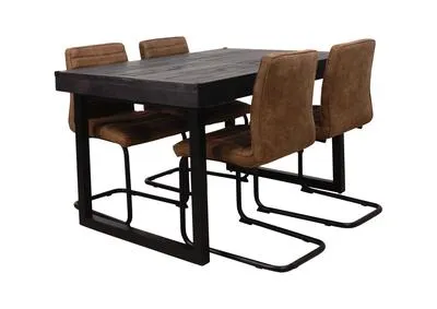 Woodenforge Spisegruppe