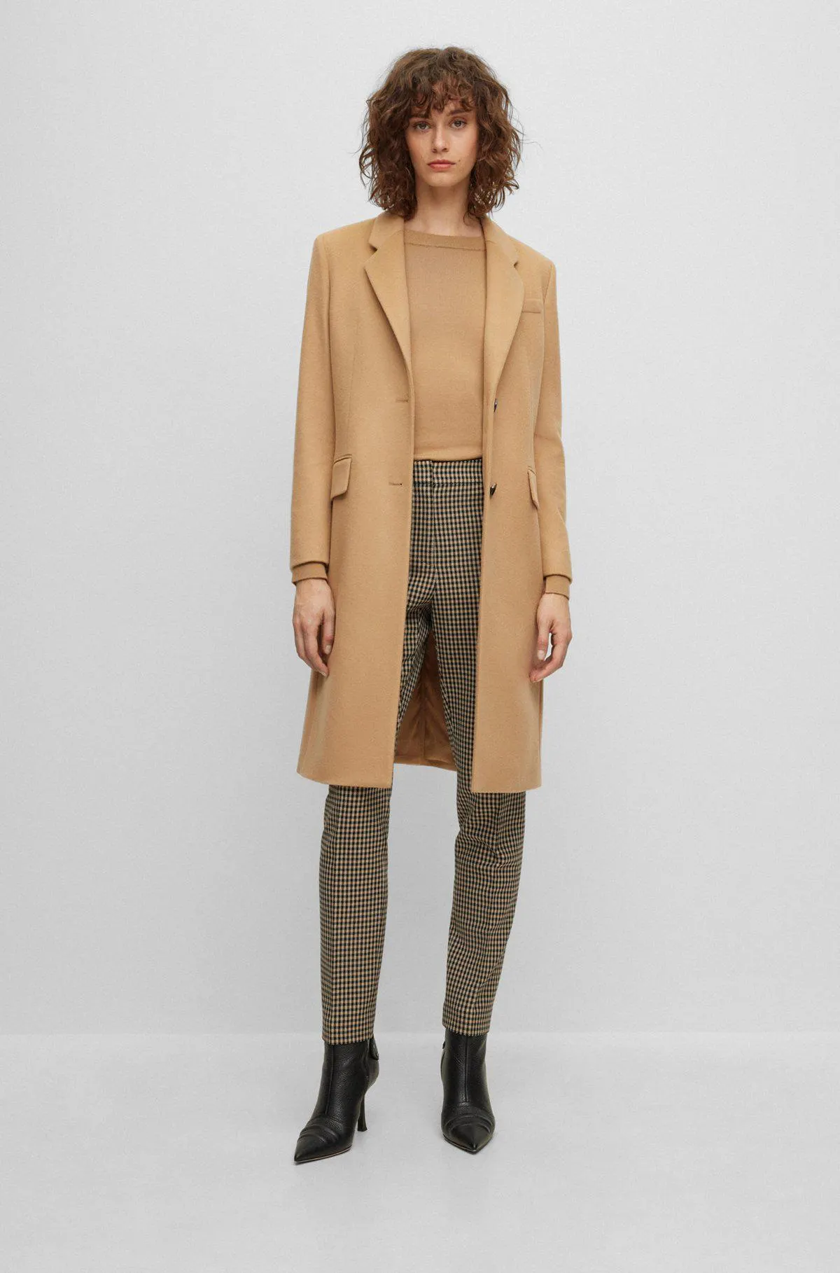 Slim-fit coat in virgin wool and cashmere