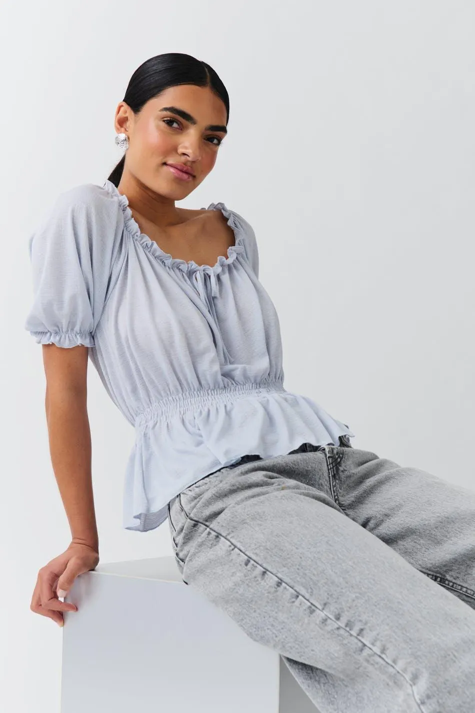 Puff sleeve top