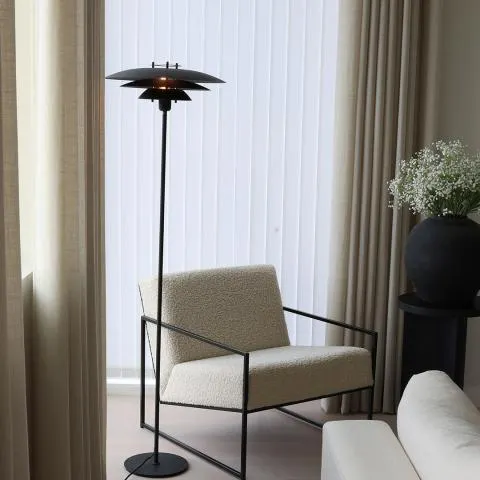 Joakim gulvlampe Sort