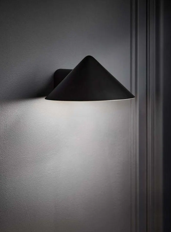 Grasp oppladbar vegglampe - matt sort