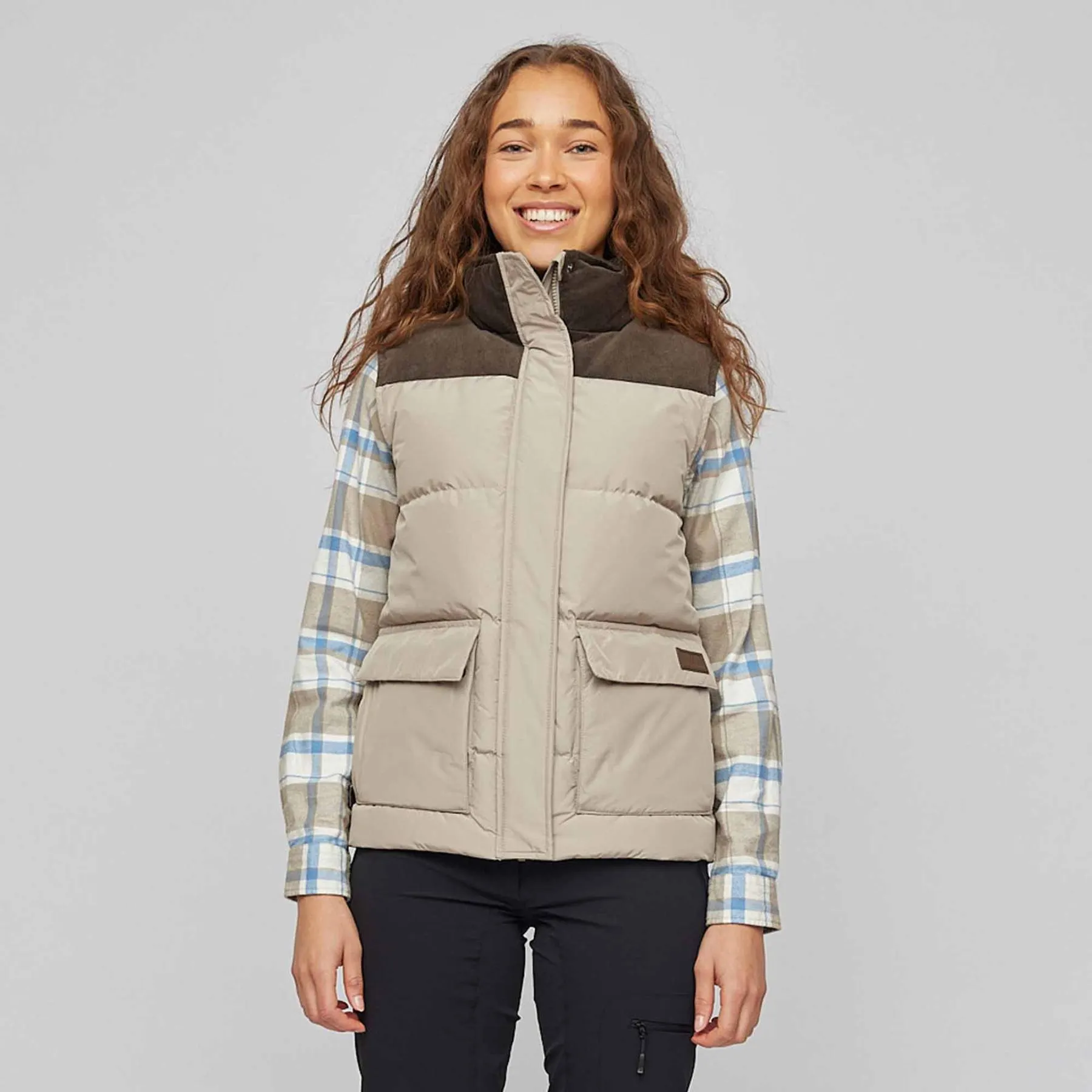 W Storen, vest