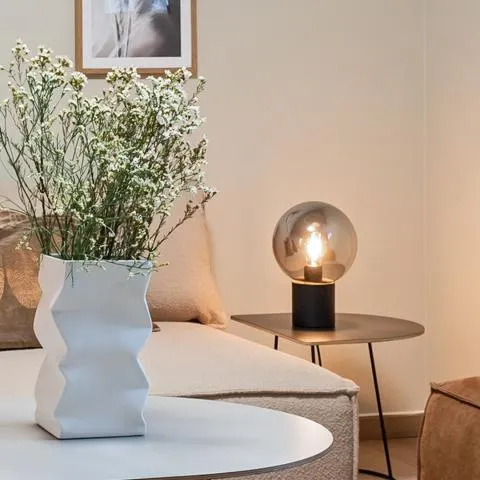 Giant Balloon bordlampe Røykfarget