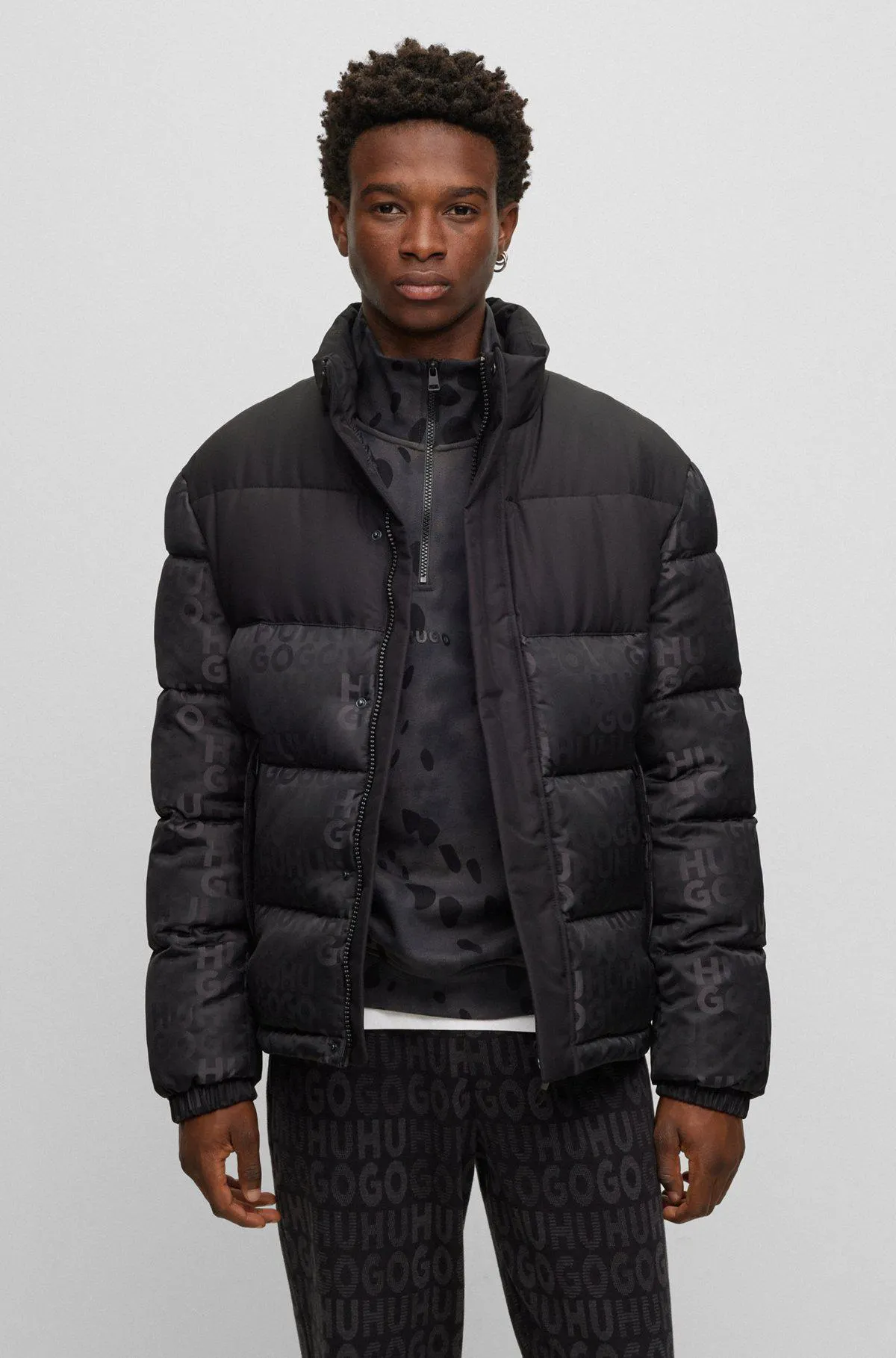 Water-repellent puffer jacket with logo jacquard
