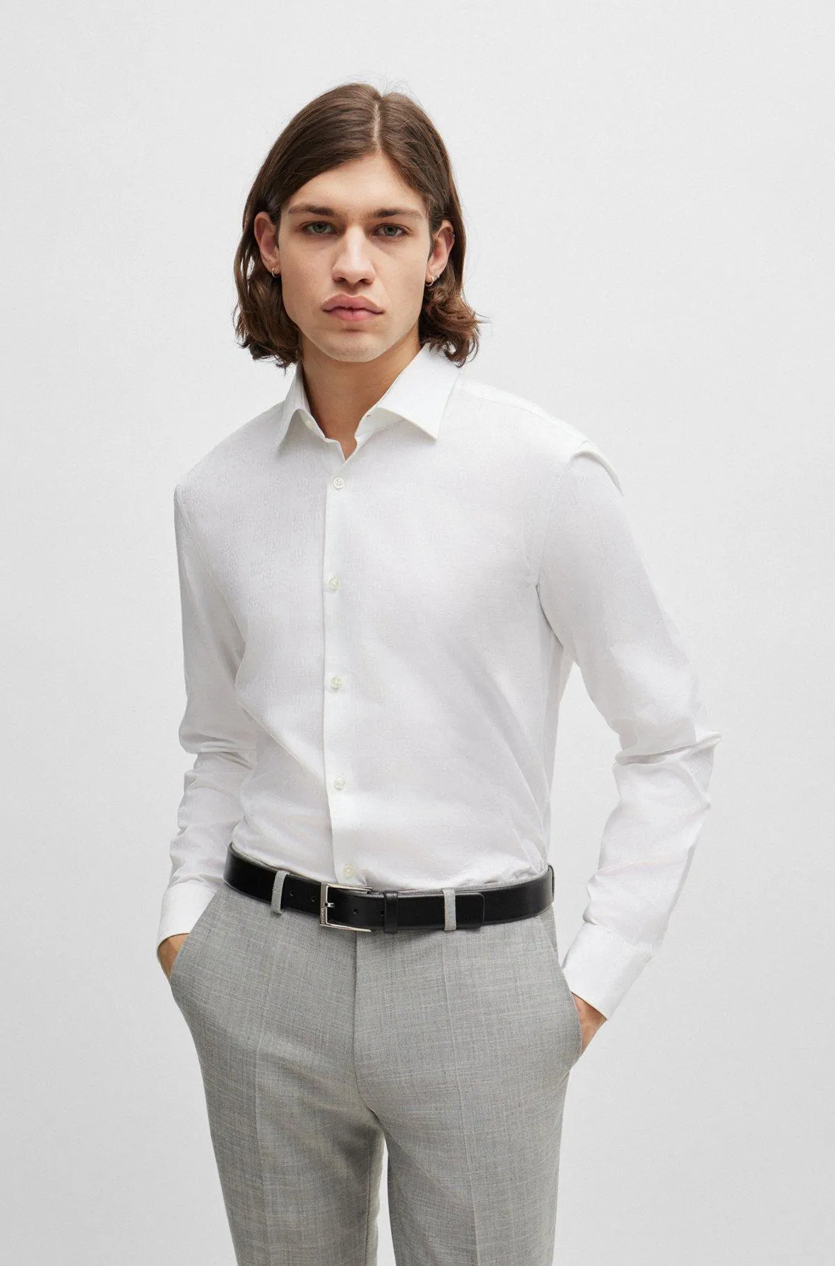 Slim-fit shirt in cotton with a stacked-logo jacquard