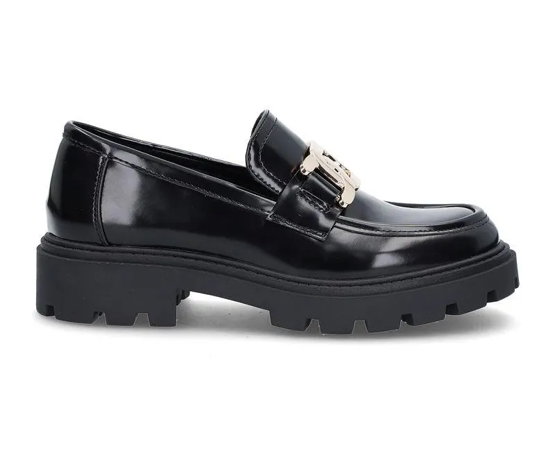 Chunky loafers