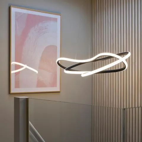 Infinity taklampe Sort