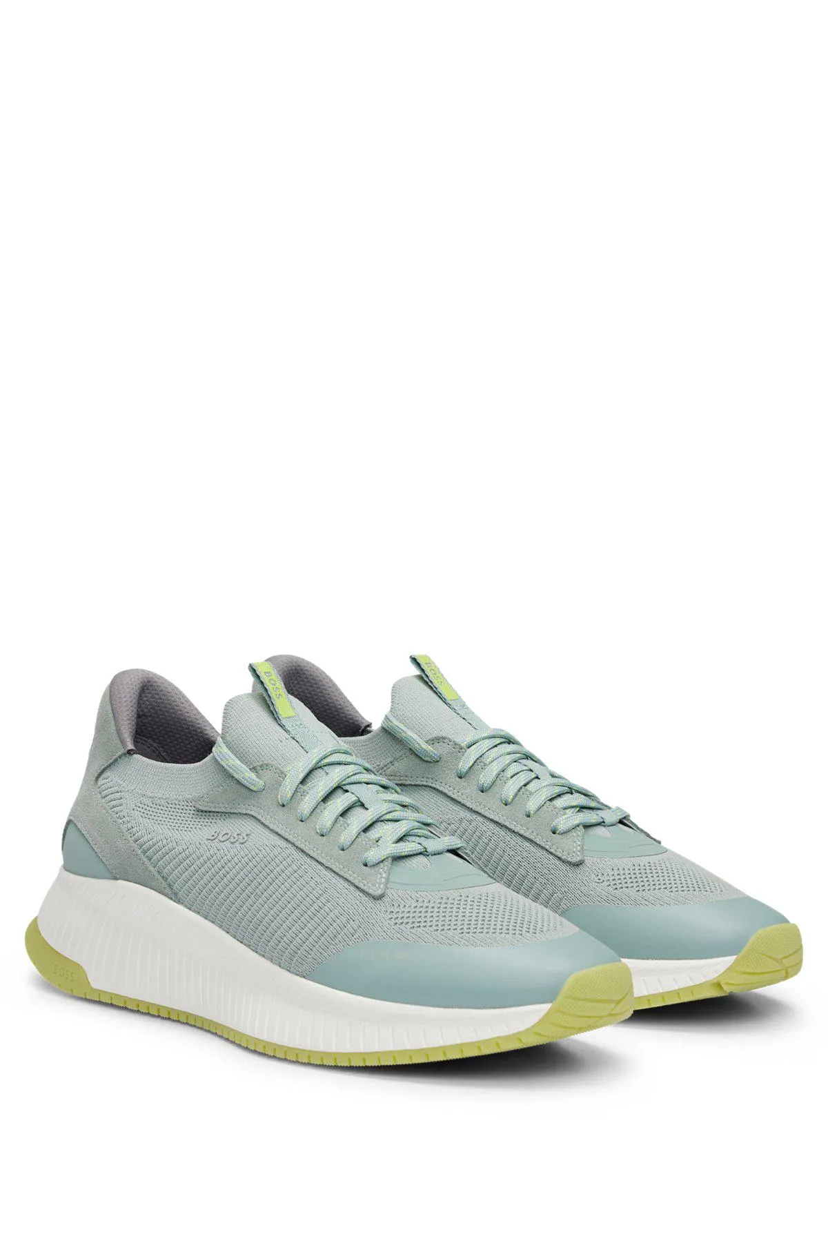 Sock trainers with knitted upper and fishbone sole