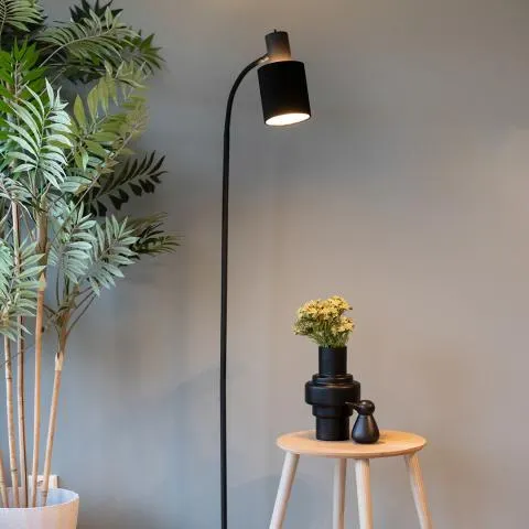 Lucky gulvlampe Sort