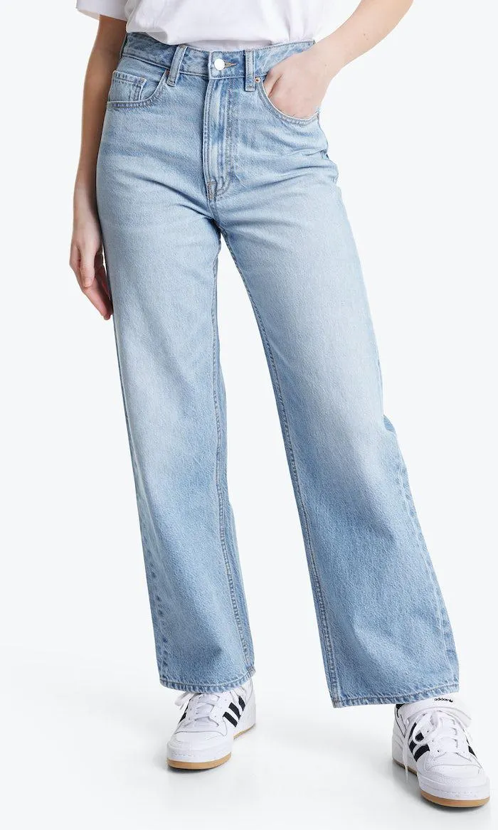 Straight Lys Blå Jeans
