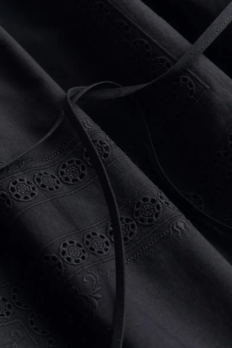 Bomullskjole med engelsk blonde