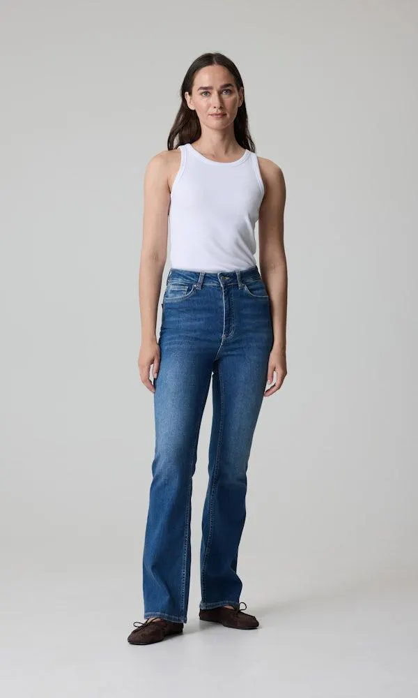 High waist curve bootcut jeans