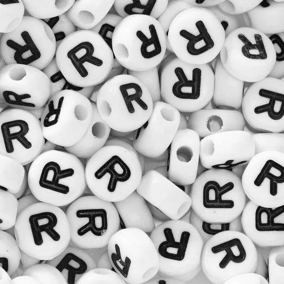 Bokstavperler 50 stk. R