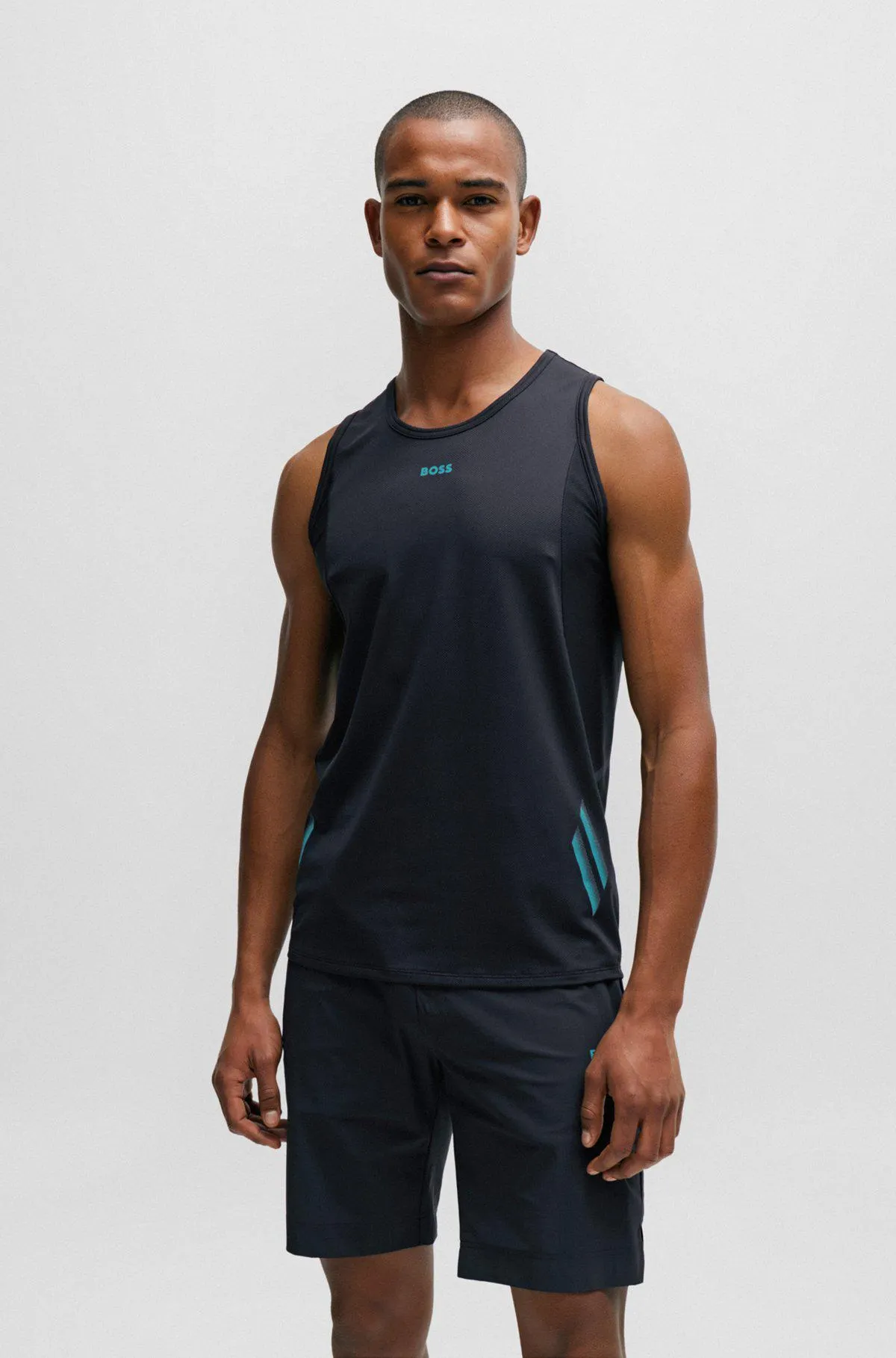 Super-stretch tank top with decorative reflective artwork