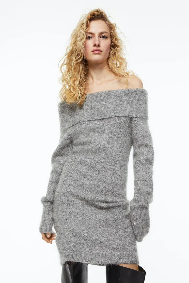 Knitted off-the-shoulder dress