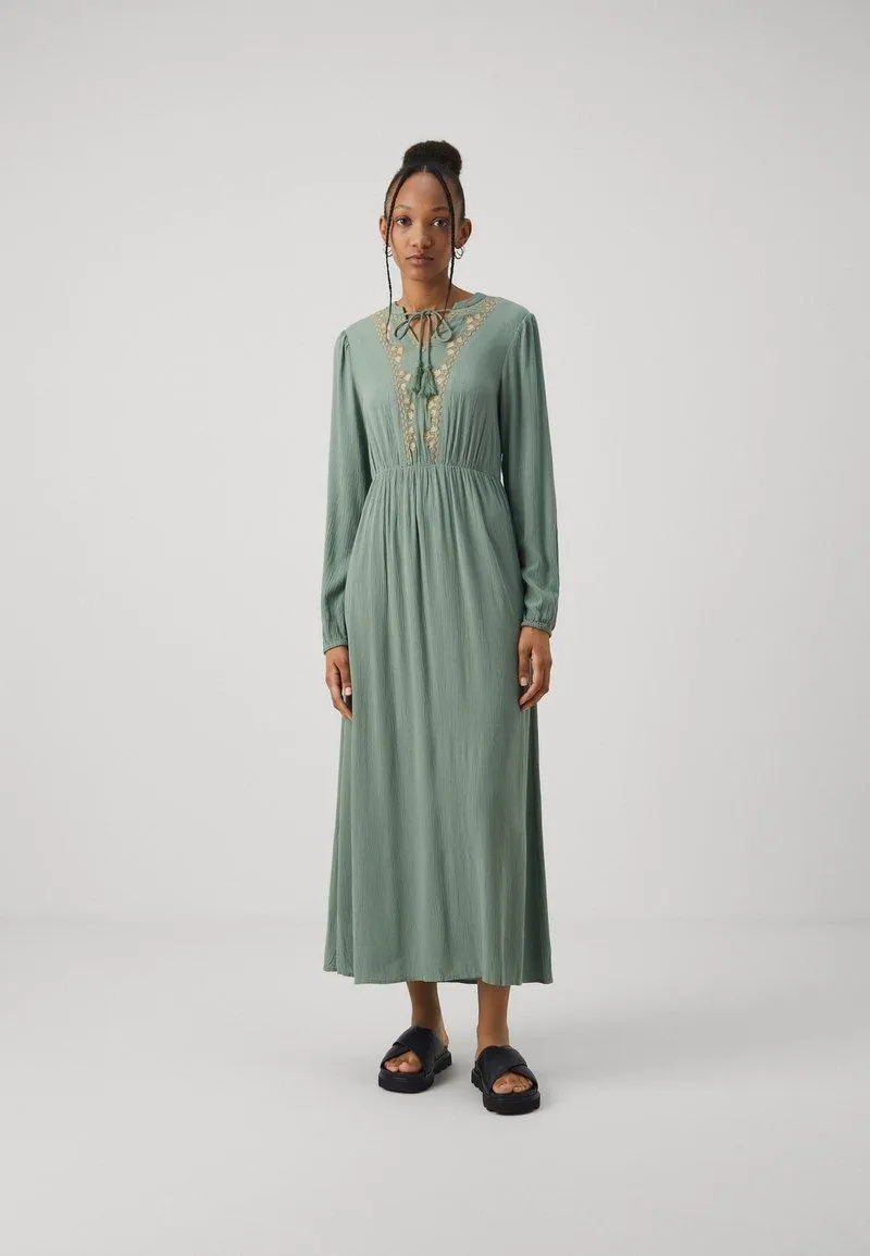 PCRAMDA O NECK LONG DRESS - Maxikjole