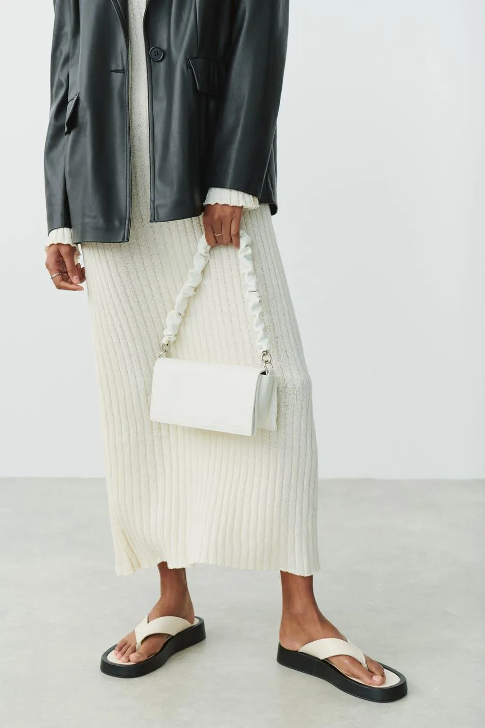 Rectangular chain bag