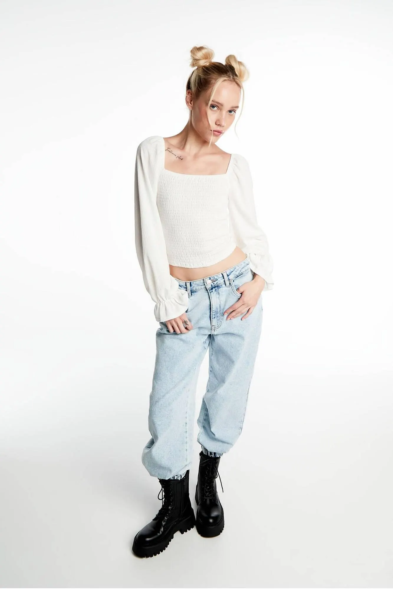 New Yorker Kundeavis fra 14. juli til 30. august 2023 - kundeavisside 4