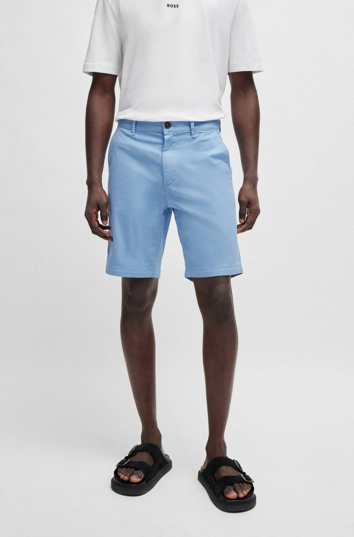 Slim-fit shorts in stretch-cotton twill