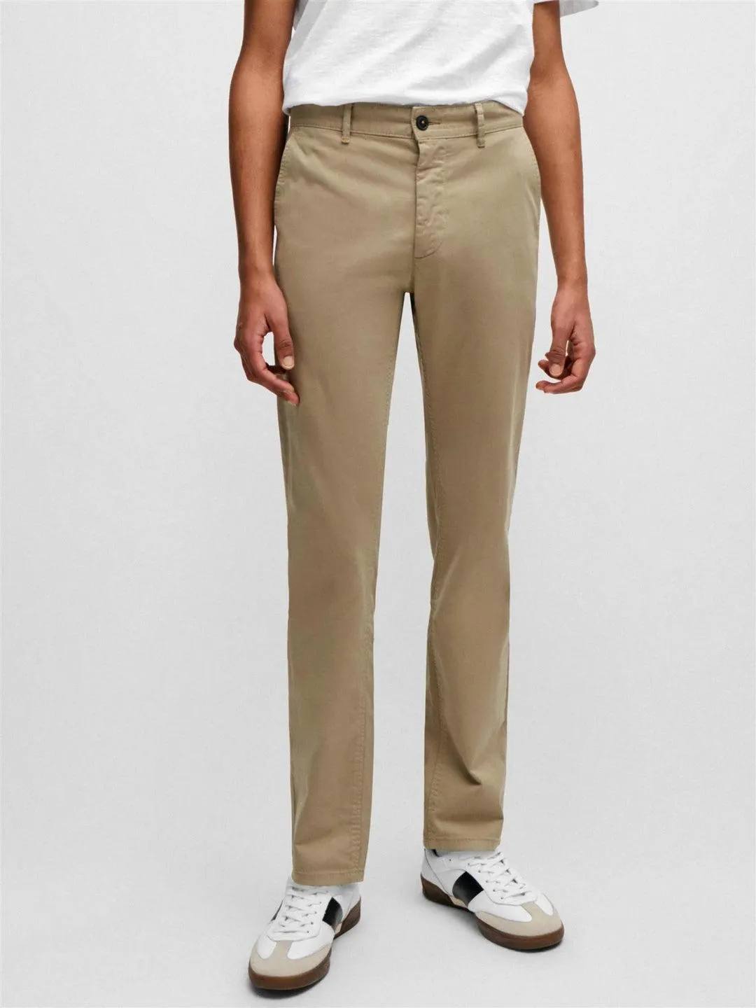 SLIM-FIT CHINOS Beige