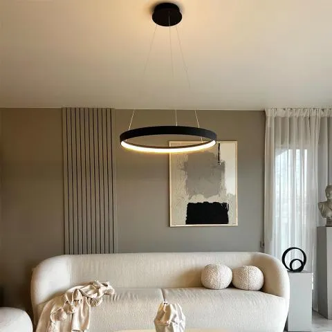 Orbit LED taklampe Sort 60 cm