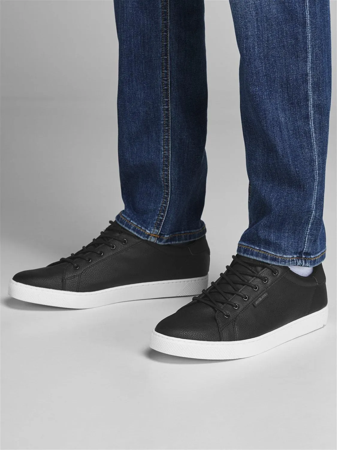 Polyester Sneaker
