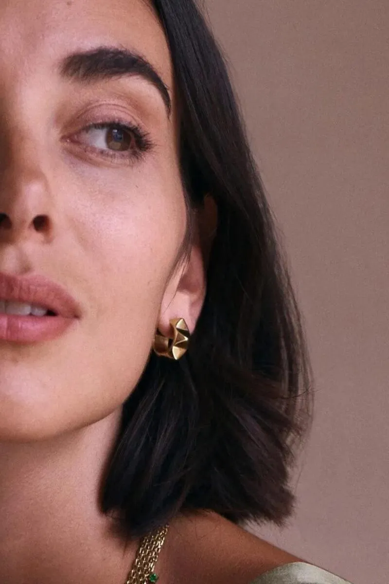 Peak Rivet Creoles Gold